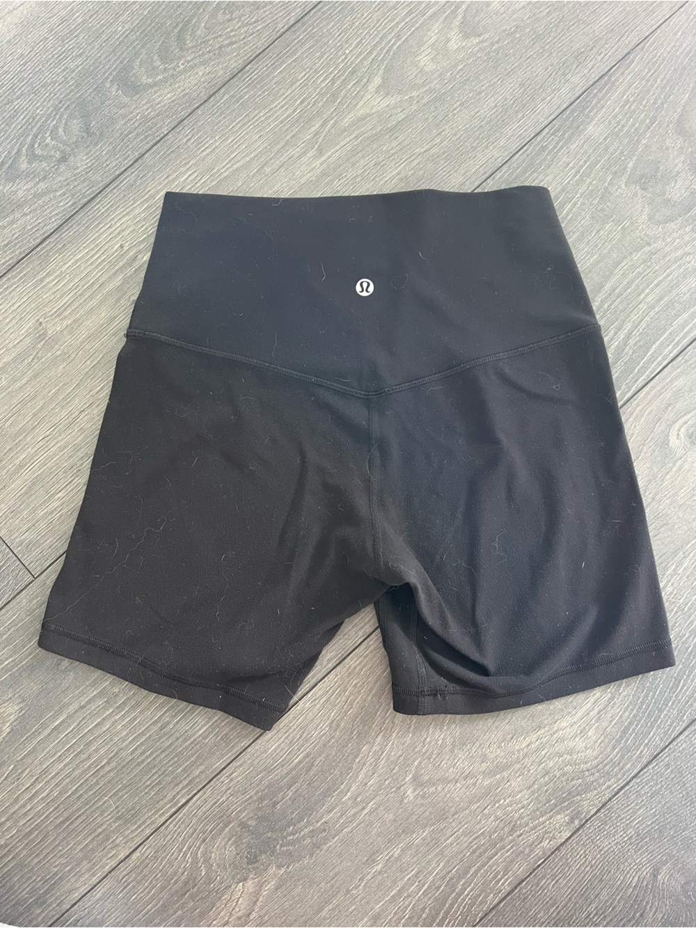lululemon athletica 6” Black Align Shorts